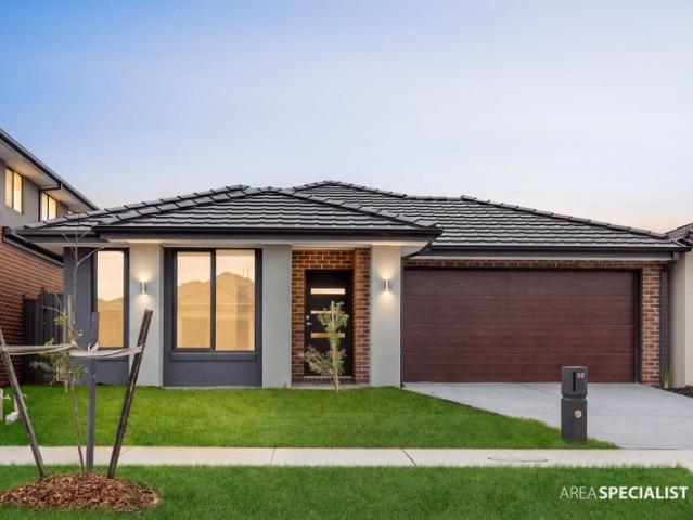 The Brief Brand New Family Luxury and Comfort in Berwick's Prestigious Minta Estate!
