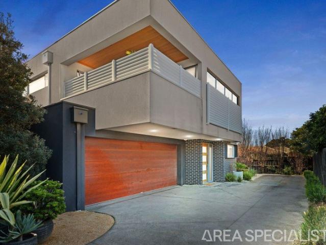 The Brief: Esplanade Hideaway