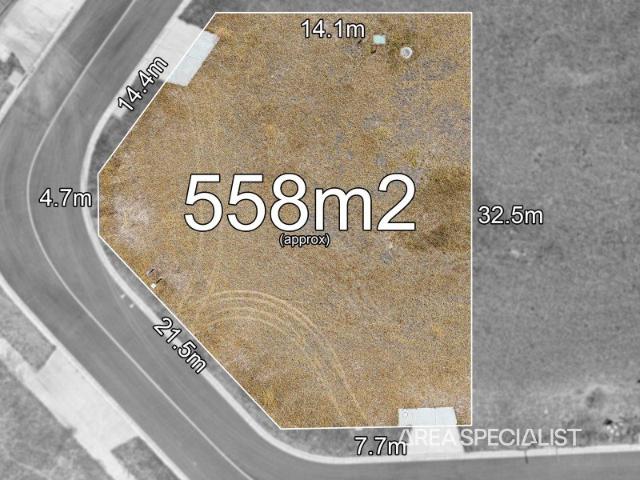 The Brief: Exceptional Coastal Land Opportunity to Build your Dream Home!