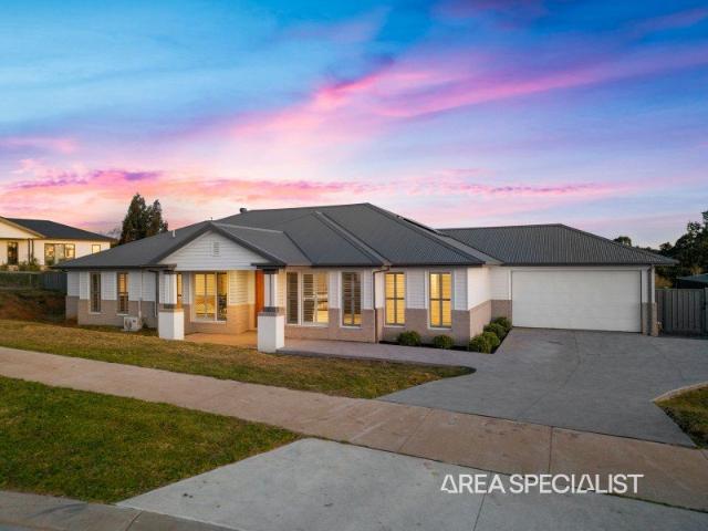 The Brief: Exceptional family home!