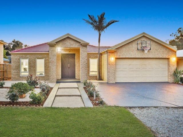 The Brief: Four bedroom home on approximately 600sqm with sophisticated interiors and effortless alfresco living