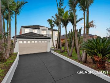 The Brief: Impressive Family Residence Offering Space, Breathtaking Views & Outstanding Lifestyle Appeal!