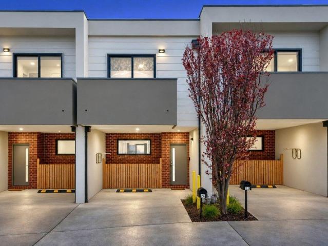 The Brief: Modern, Low Maintenance Living in a Convenient Noble Park Location