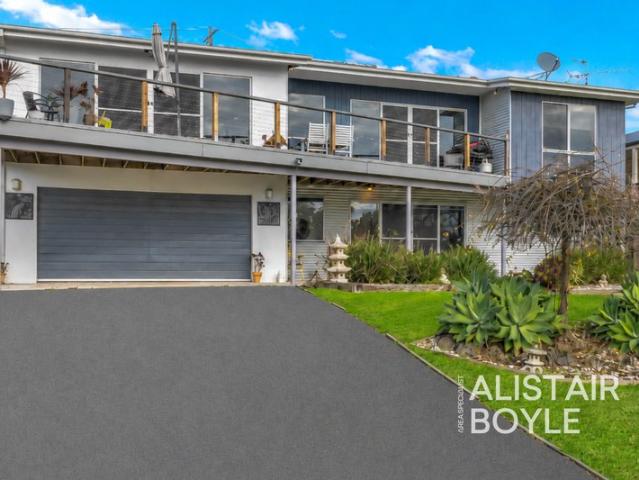 The Brief: Majestic Views, Grand Proportions & Family Living at Its Finest