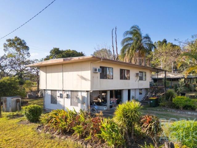 The Brief:Rural Home with 4 bedrooms on 1000m2