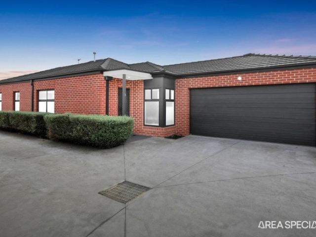 THE BRIEF: WALKING DISTANCE TO SCHOOLS, TRAIN STATION AND SHOPS!