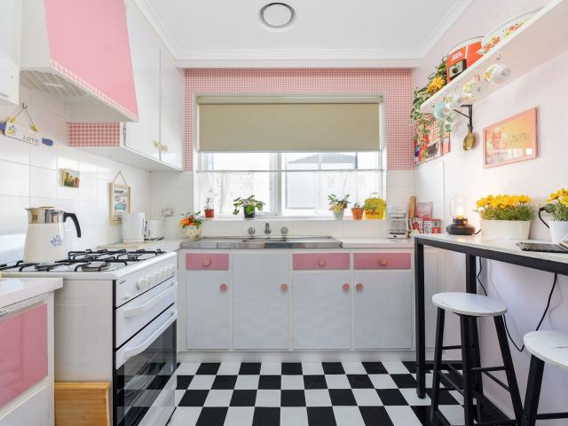 The Brief: The epitome of lifestyle living stonethrow away from Chadstone S/C