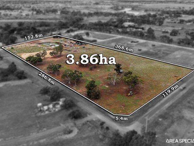 THE BRIEF: The Ultimate Blank Canvas 9.55 Acres, Dam Views & Premium Infrastructure!