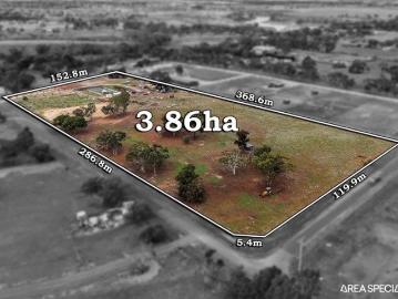 THE BRIEF: The Ultimate Blank Canvas 9.55 Acres, Dam Views & Premium Infrastructure!