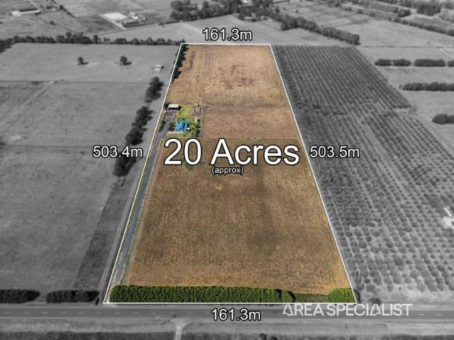 The Brief: Your 20 Acre Dream: Iconic American Barn Living