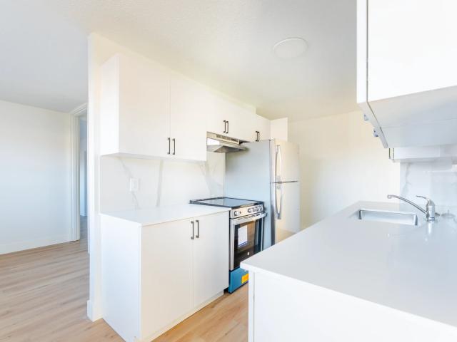 The Britannia 2 Bedroom [object Promise] for Rent