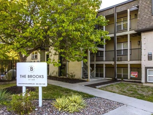 The Brooks at 808 2 Bedroom Apartment for Rent at 808 E 100th Ter, Kansas City, MO 64131 Linden Hills And Indian Heights
