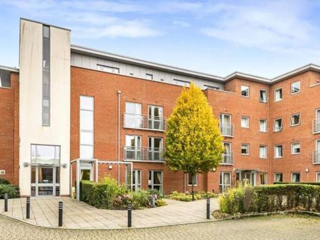 The Brow, Burgess Hill, 1 Bedroom Apartment