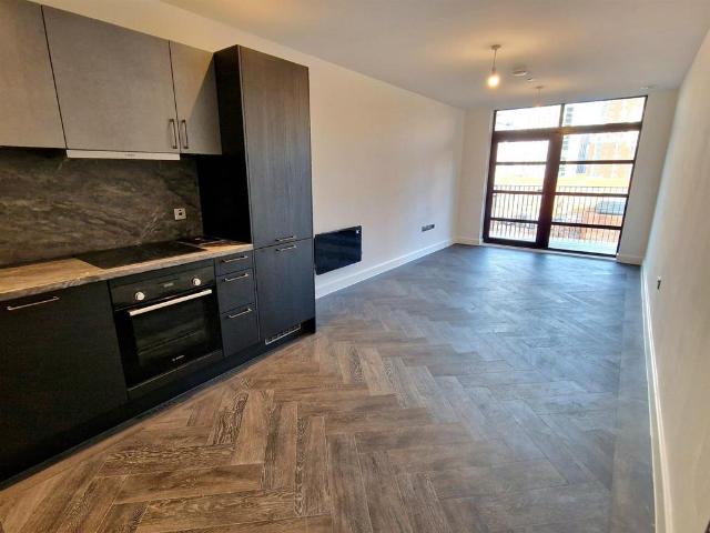 Partridge Court, Birmingham, B4 6GR, United Kingdom | 2 bed apartment for rent #139265959 | Rentberry