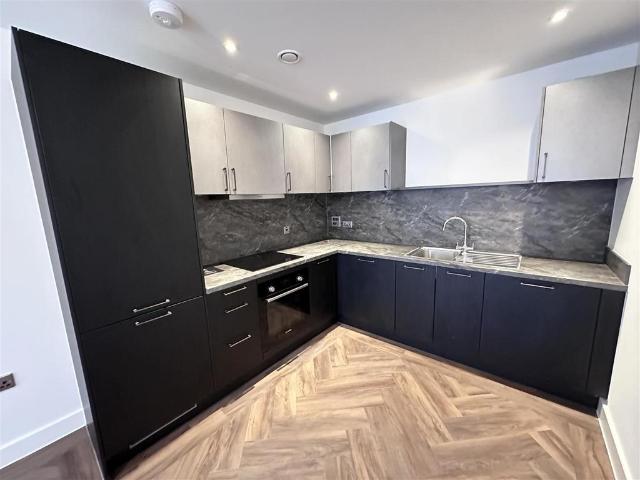 The Bull, 1 Price Street, Birmingham, B4 6JU, United Kingdom | 2 bed apartment for rent #139332987 | Rentberry