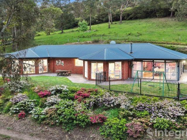 The Good Life on Your Own Slice of Glenburn