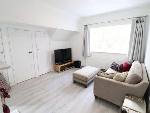 The Gate House, Shenley Lane, St Albans, AL2