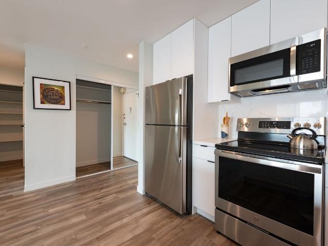 The Gateway 1 Bedroom Apartment for Rent at 460 Davis Ct, San Francisco, CA 94111 Financial District