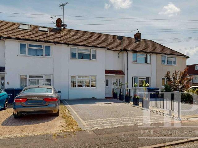 The Gattons, Burgess Hill RH15, 2 bed terraced house to rent, £1,800 pcm | PrimeLocation