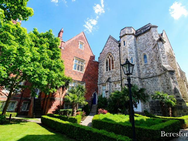 The Galleries, Warley CM14, 2 bed flat to rent, £1,950 pcm | PrimeLocation