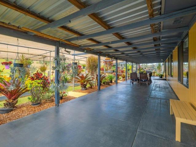 THE GARDEN OF EDEN BEAUTIFUL HOME 23.3 ACRES