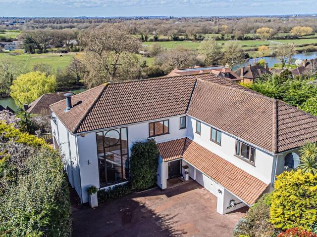 The Gardens, Esher KT10, 4 bed detached house to rent, £8,500 pcm | PrimeLocation