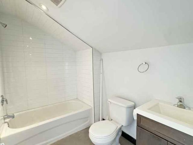 The George Street Suites Studio Apartment for Rent at 72 George St, Hamilton, ON L8P 1C9 Central Hamilton