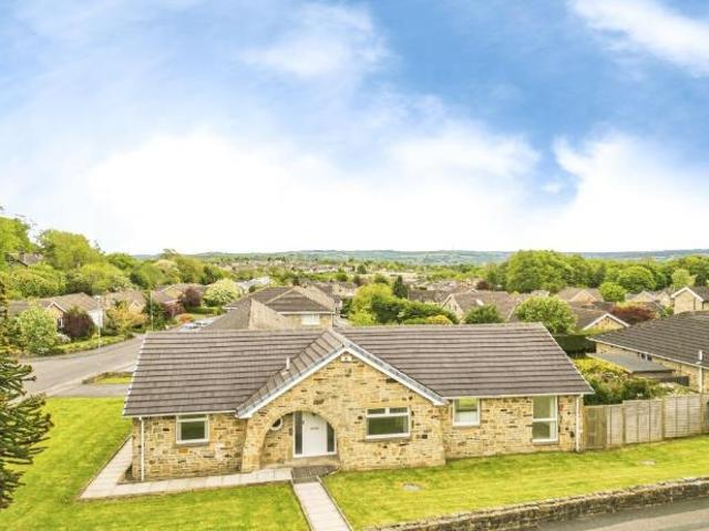 The Ghyll, HUDDERSFIELD 5 bed detached house to rent £2,100 pcm £485 pw