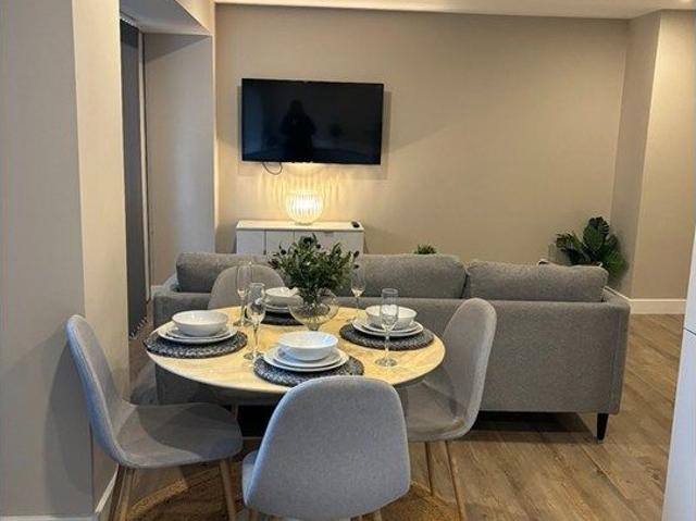 The Glass House, Hull HU1, 2 bed flat to rent, £1,150 pcm | PrimeLocation