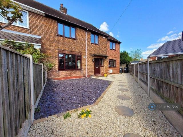 The Glebe, Cossall, Nottingham, NG16 5 bed semi detached house to rent £1,900 pcm £438 pw
