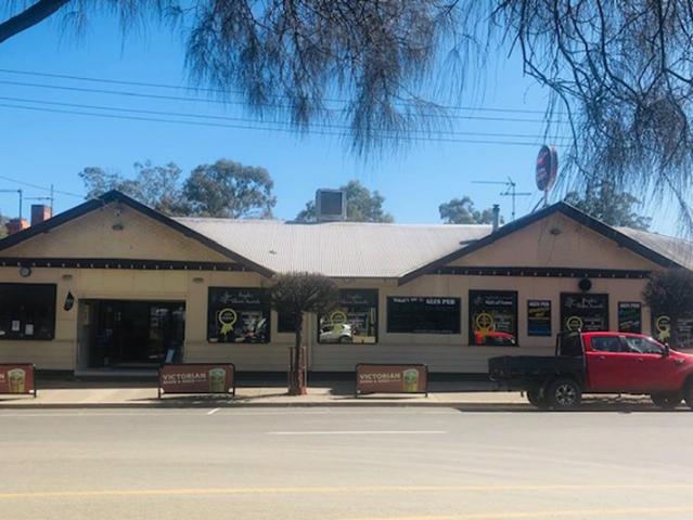 Secure a Long Term Freehold Investment Opportunity The Glen Pub