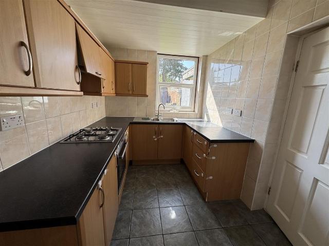 The Glen, Southall UB2, 3 bed semi detached house to rent, £2,600 pcm | PrimeLocation