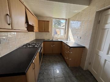 The Glen, Southall UB2, 3 bed semi detached house to rent, £2,600 pcm | PrimeLocation