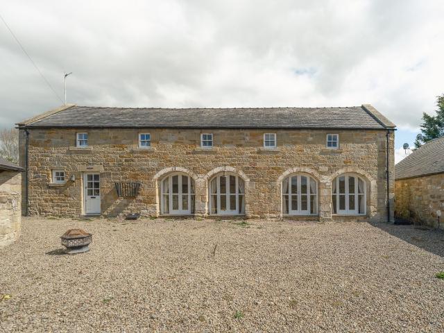 The Granary, Mill Farm, Mitford, Morpeth, Northumberland NE61, 4 bed detached house to rent, £1,850 pcm | PrimeLocation