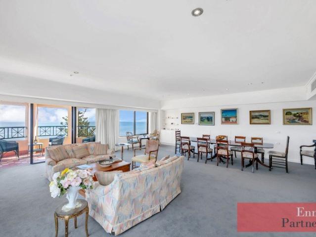 THE GRAND APARTMENT ELEVATED BEACHFRONT LUXURY WITH PANORAMIC GULF VIEWS