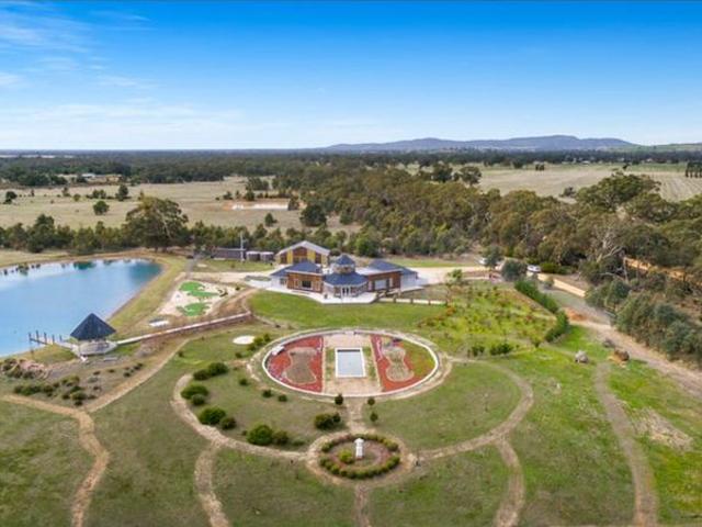 The Grand Manor HALLS GAP VICTORIA