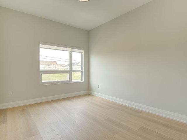 The Grand Trios | Live/Work 2 Bedroom Apartment for Rent at 100 Starwood Dr, Guelph, ON N1E 0V3 Grange Hill East