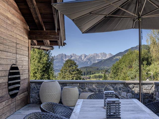 The Grand View – Luxus Chalet mit Indoorpool in einzigartiger Panoramalage
