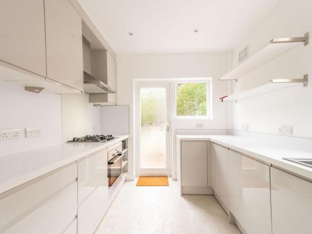 The Grange, Alperton, Wembley, HA0 3 bed end of terrace house to rent £2,701 pcm £623 pw