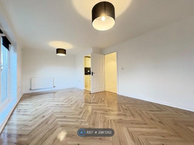 The Grange, Birkenhead CH42, 2 bed flat to rent, £872 pcm | PrimeLocation