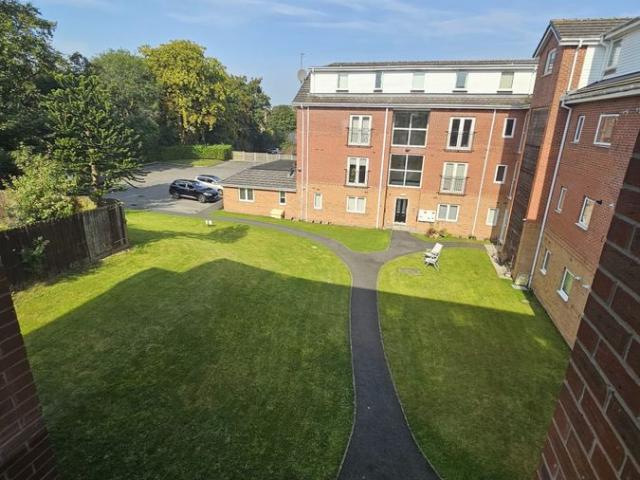 The Grange CH42, 2 bed flat to rent, £725 pcm | PrimeLocation