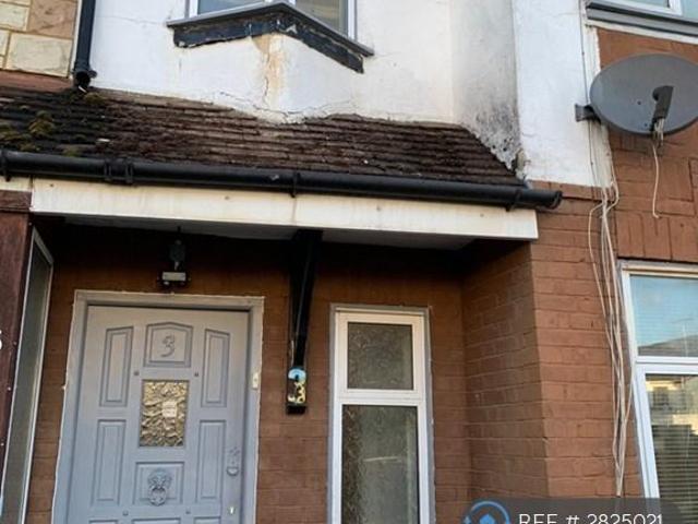 The Grange, Wembley, HA0 3 bed terraced house to rent £2,475 pcm £571 pw