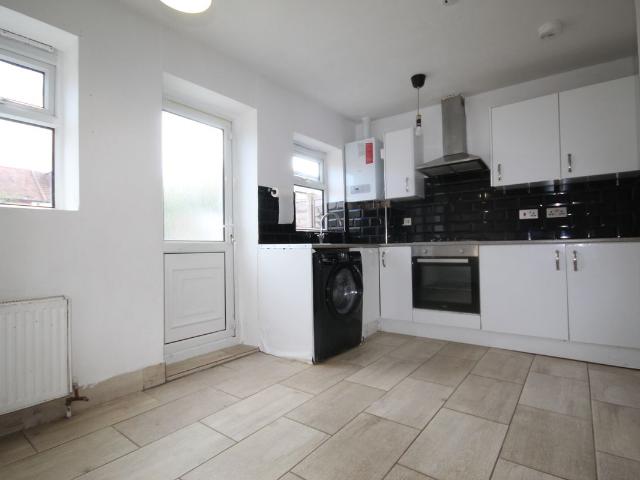 The Grange, Wembley, Middlesex HA0, 4 bed terraced house to rent, £3,000 pcm | PrimeLocation