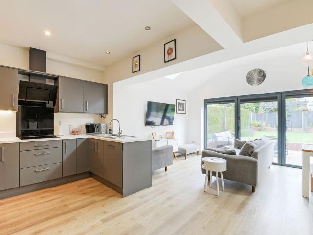 The Greenway, Greenhill S8, 3 bed semi detached house to rent, £1,500 pcm | PrimeLocation