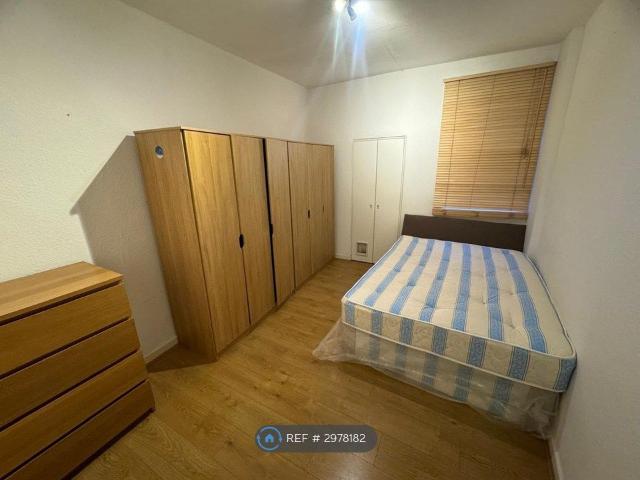 The Green Ealing, London W5, 1 bed flat to rent, £1,500 pcm | PrimeLocation