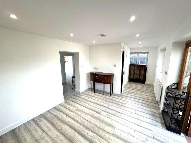The Green, Harefield, Uxbridge UB9, 2 bed flat to rent, £1,850 pcm | PrimeLocation