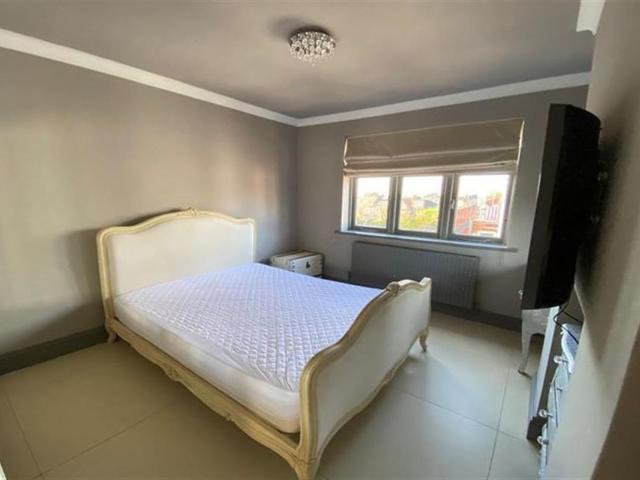 The Green, Station Road, Ringwood Way, Winchmore Hill, London N21, 3 bed flat to rent, £2,550 pcm | PrimeLocation