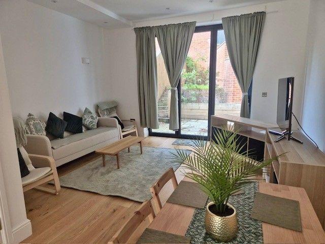 The Grove, Coulsdon CR5, 3 bed end terrace house to rent, £3,100 pcm | PrimeLocation