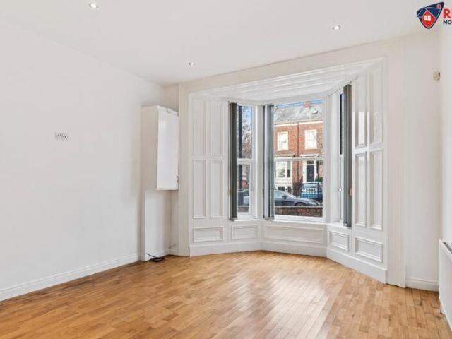 The Grove, Sunderland SR2, 2 bed flat to rent, £695 pcm | PrimeLocation