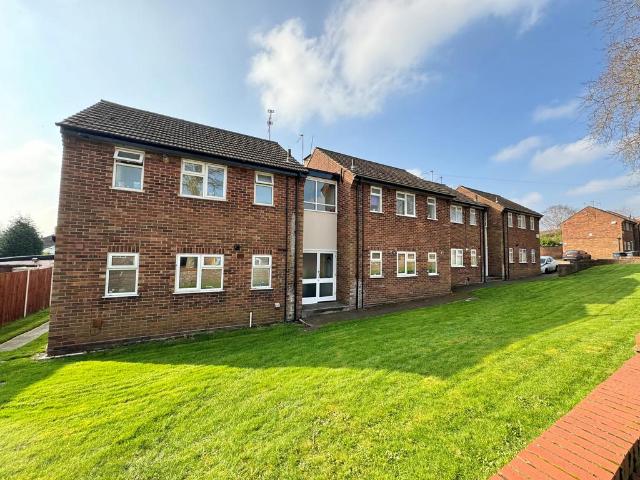 The Grove, Woodcock Road, Norwich, NR3 1 bed flat to rent £725 pcm £167 pw